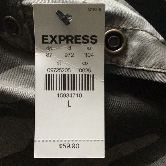 Express Camo Shirt Size L - Picture 9 of 9